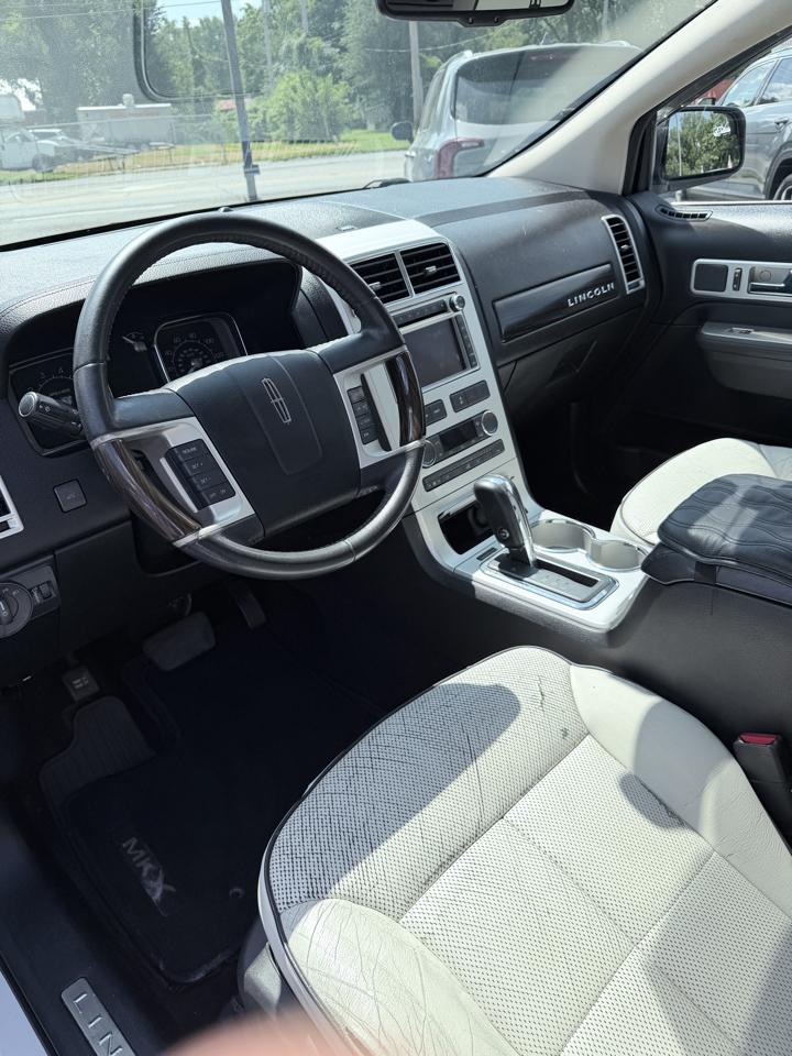 Lincoln MKX AWD 4dr 2010