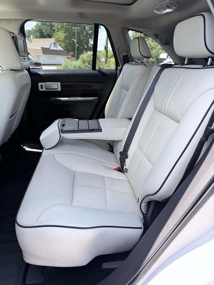 Lincoln MKX AWD 4dr 2010