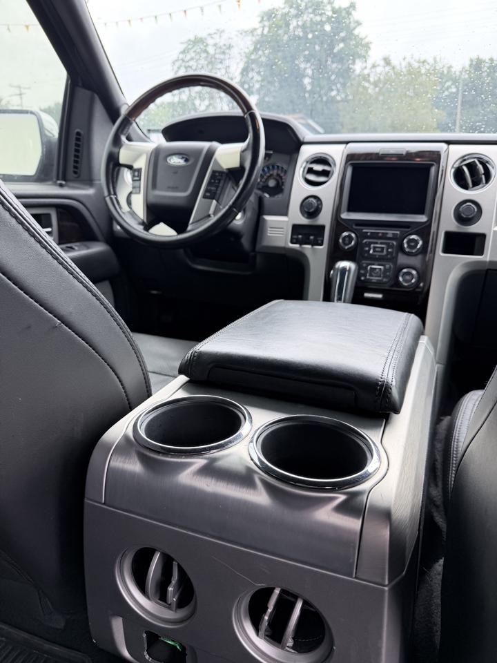 Ford F-150 4WD SuperCrew 145" Platinum 2013