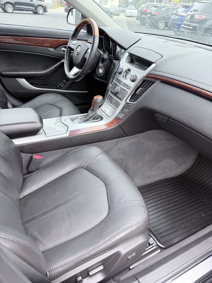Cadillac CTS Sedan 4dr Sdn 3.6L Premium AWD 2010