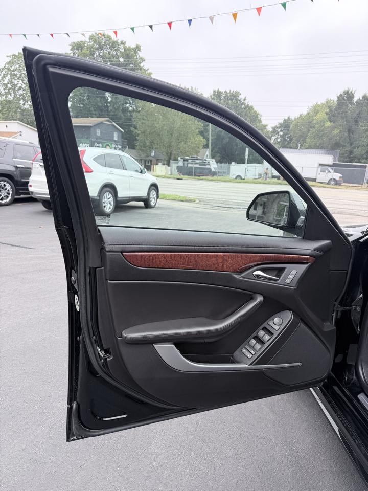Cadillac CTS Sedan 4dr Sdn 3.6L Premium AWD 2010