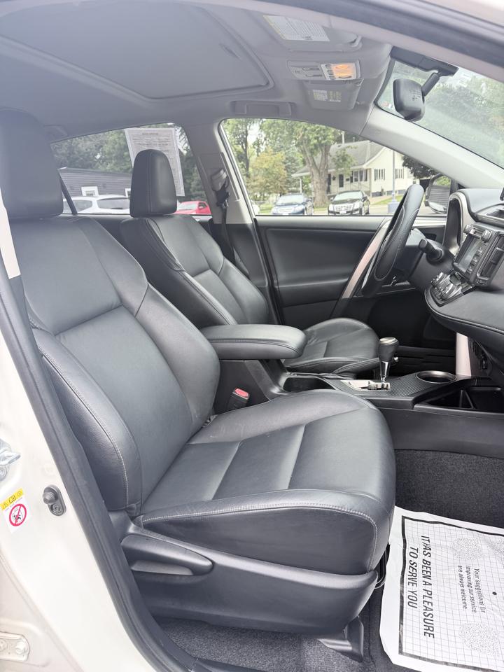 Toyota RAV4 AWD 4dr Limited (Natl) 2013