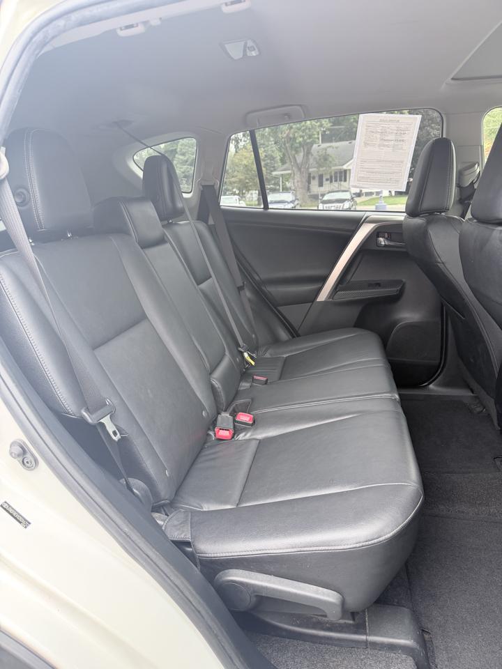 Toyota RAV4 AWD 4dr Limited (Natl) 2013