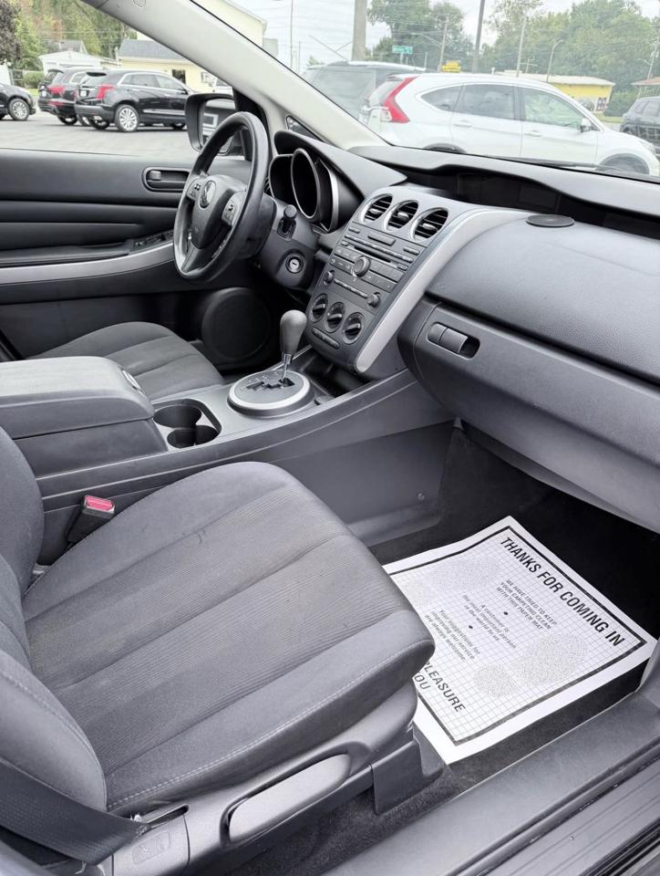 Mazda CX-7 FWD 4dr i SV 2011