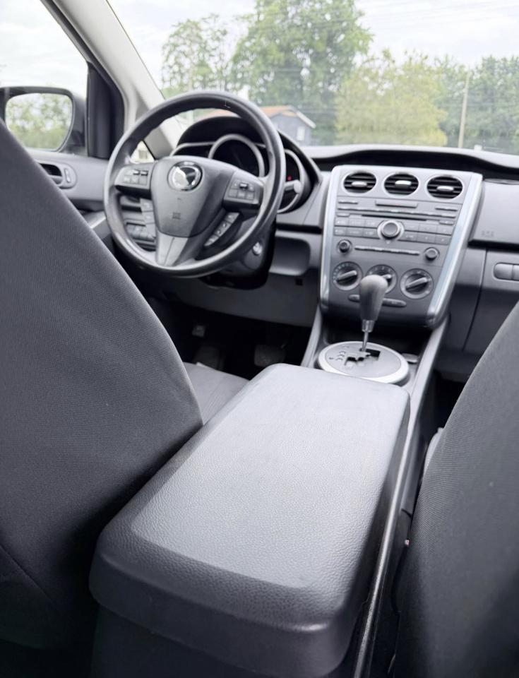 Mazda CX-7 FWD 4dr i SV 2011