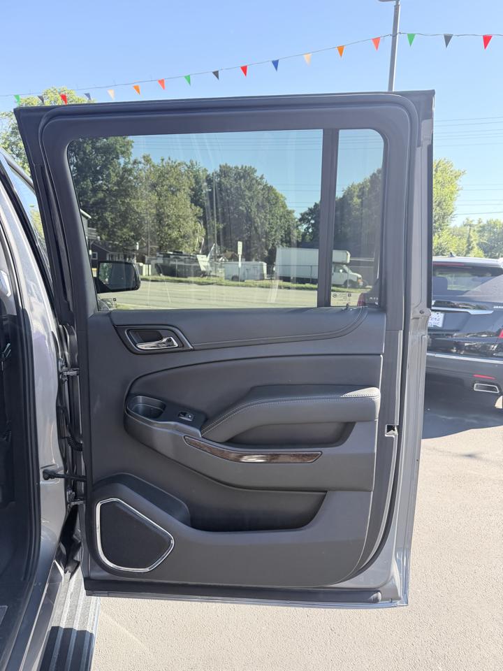 GMC Yukon XL 4WD 4dr SLT Standard Edition 2020