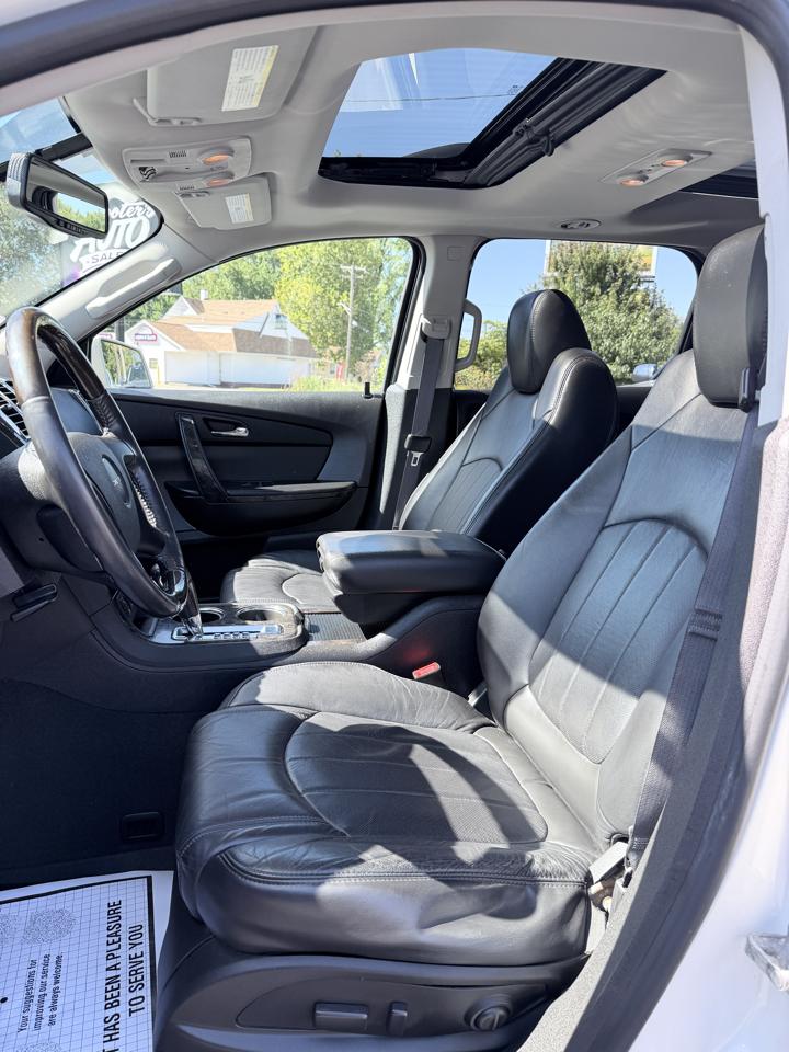 GMC Acadia FWD 4dr Denali 2012