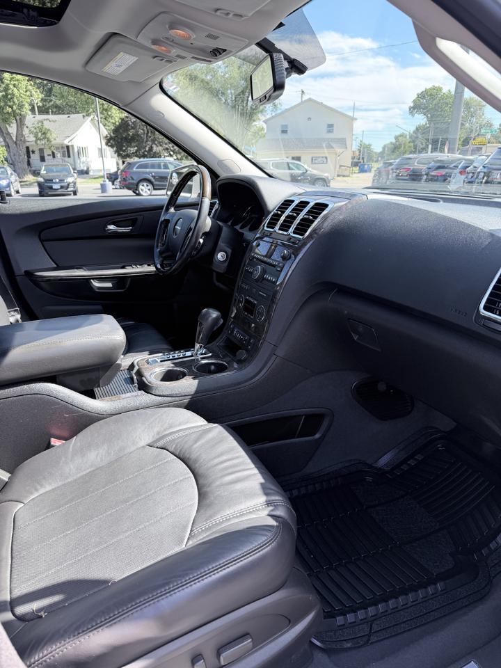 GMC Acadia FWD 4dr Denali 2012
