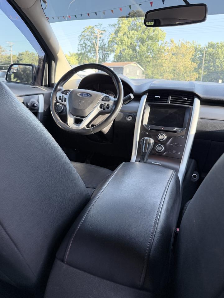 Ford Edge 4dr SEL AWD 2012