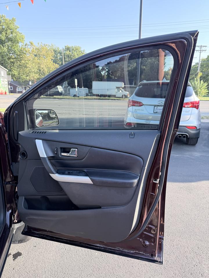 Ford Edge 4dr SEL AWD 2012