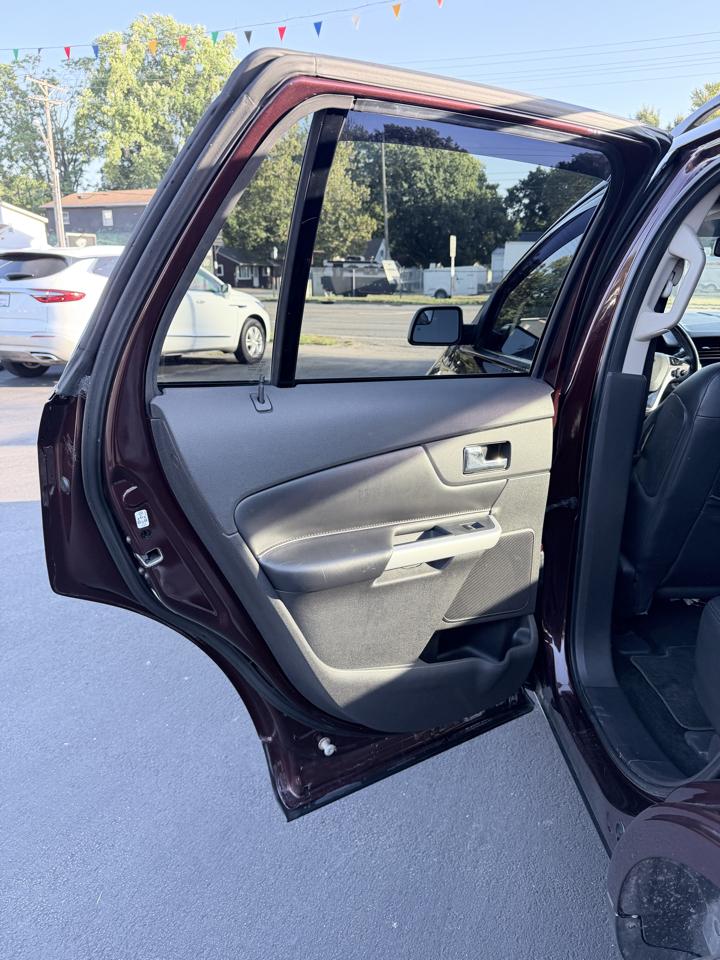 Ford Edge 4dr SEL AWD 2012