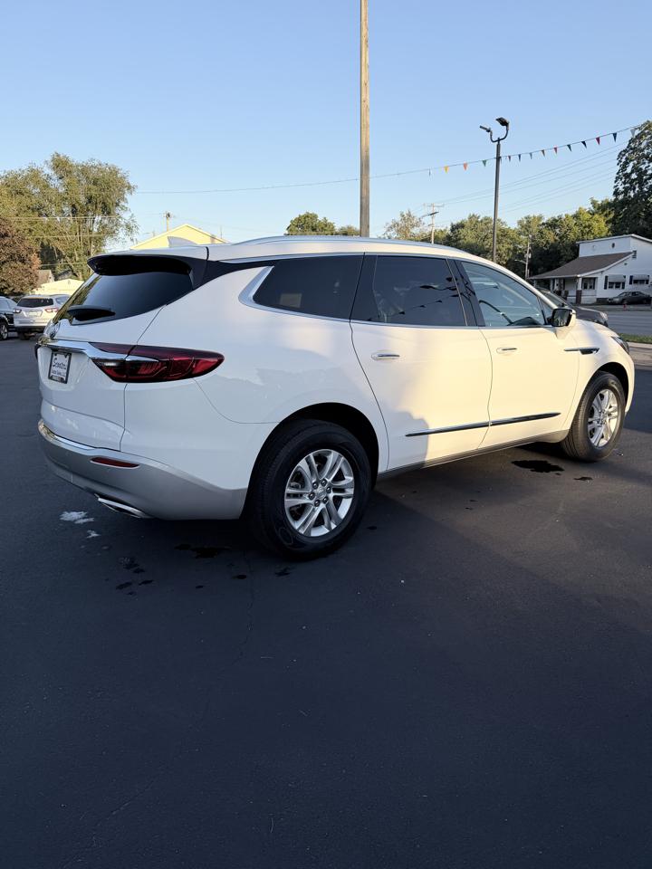 Buick Enclave FWD 4dr Essence 2021