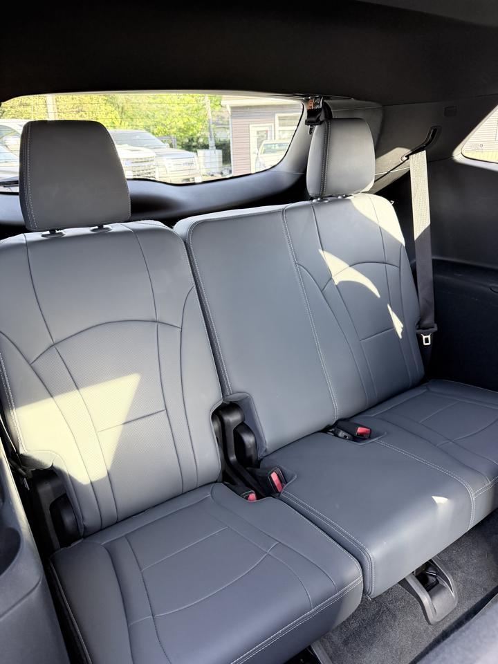 Buick Enclave AWD 4dr Essence 2022