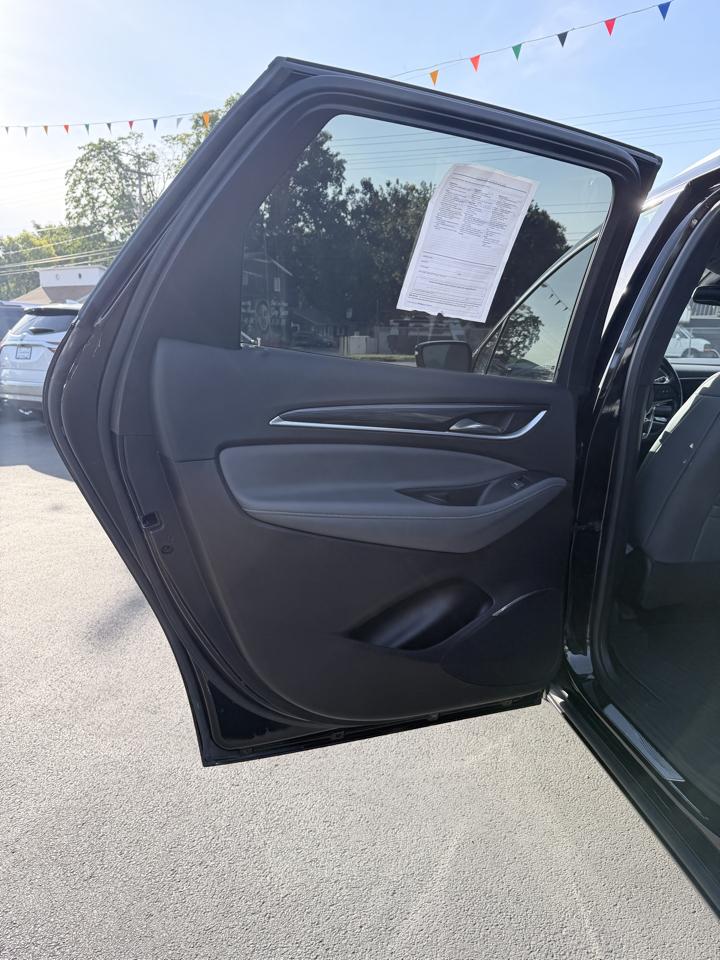 Buick Enclave AWD 4dr Essence 2022