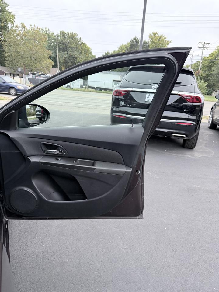 Chevrolet Cruze 4dr Sdn Auto 1LT 2015