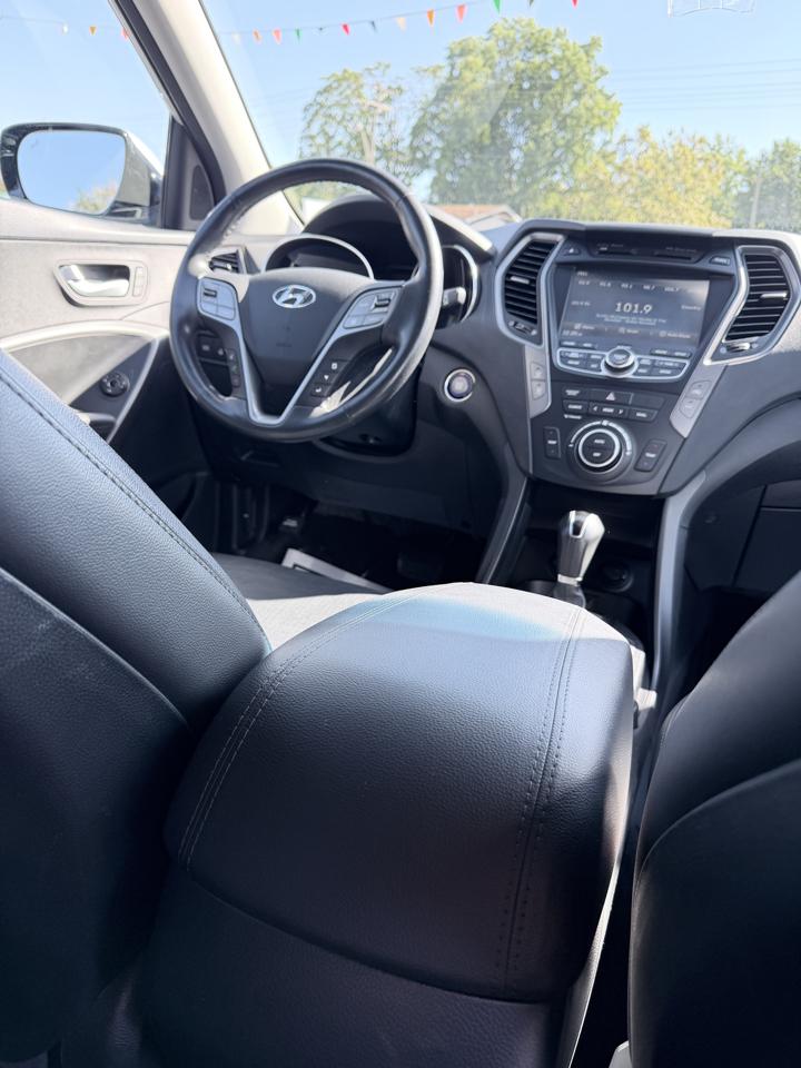 Hyundai Santa Fe Sport FWD 4dr 2.0T 2016