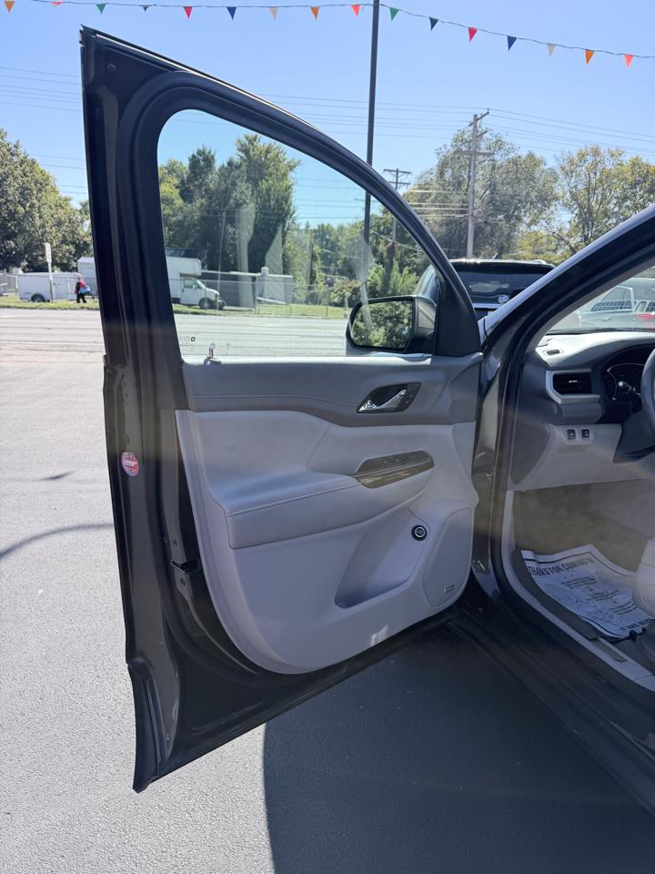 GMC Acadia FWD 4dr SLE w/SLE-2 2019