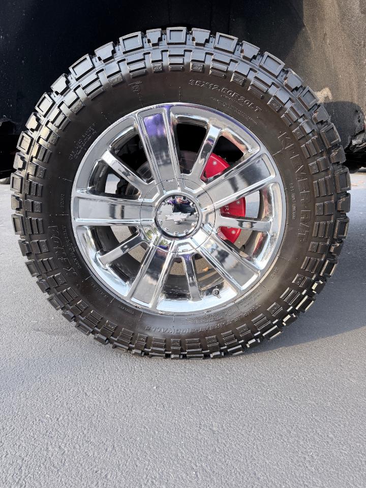 Chevrolet Silverado 1500 4WD Crew Cab 143.5" High Country 2017