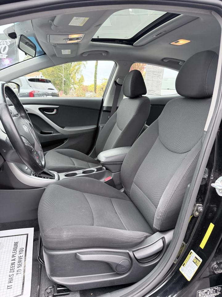 Hyundai Elantra 4dr Sdn Auto SE (Ulsan Plant) 2015