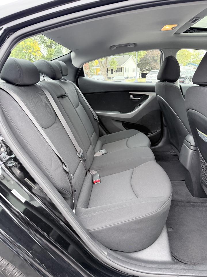 Hyundai Elantra 4dr Sdn Auto SE (Ulsan Plant) 2015