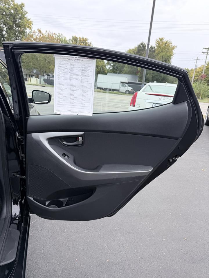 Hyundai Elantra 4dr Sdn Auto SE (Ulsan Plant) 2015