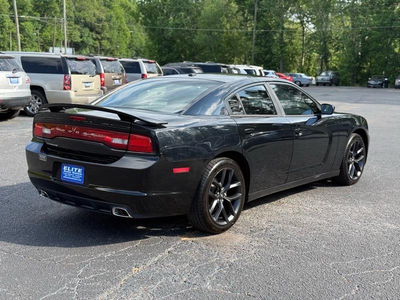 Dodge Charger  2012