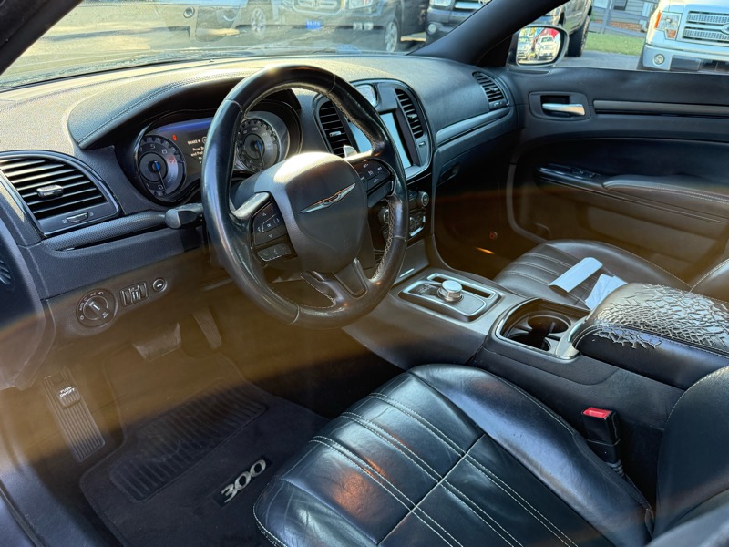 Chrysler 300  2016 Chrysler 300  2016