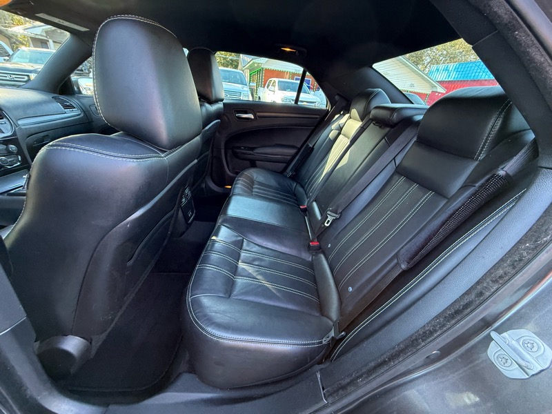 Chrysler 300  2016 Chrysler 300  2016