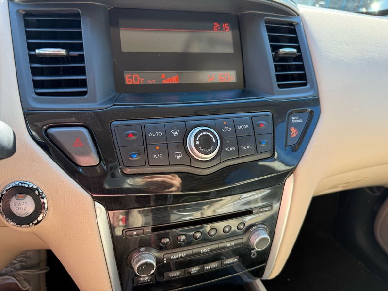 Nissan Pathfinder  2016 Nissan Pathfinder  2016