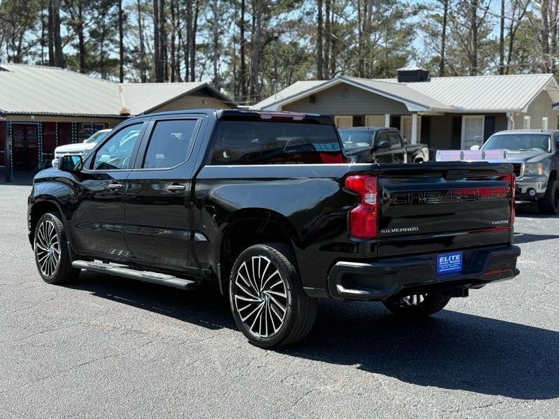 Chevrolet Silverado 1500  2021