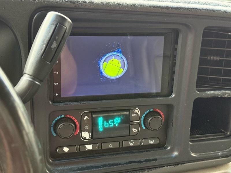 Chevrolet Suburban  2003