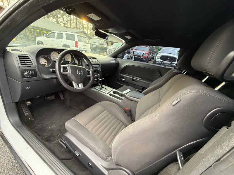 Dodge Challenger SXT 2013