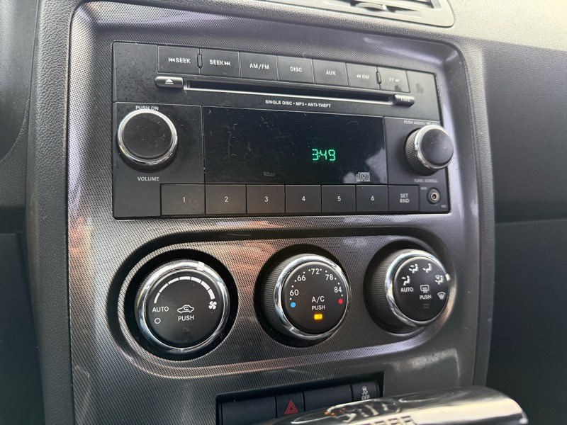 Dodge Challenger SXT 2013