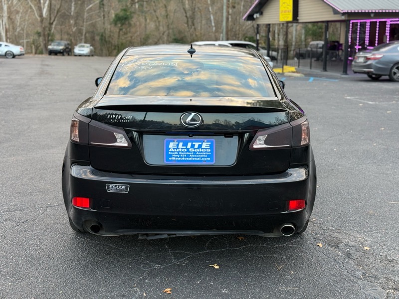 Lexus IS  2013