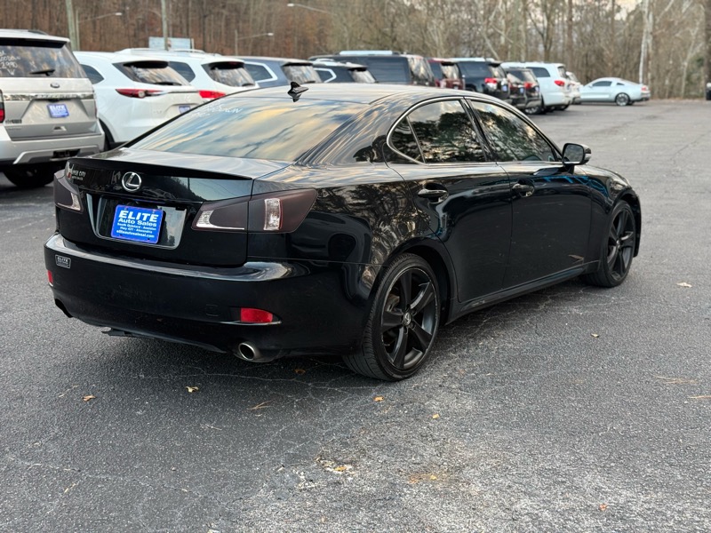 Lexus IS  2013