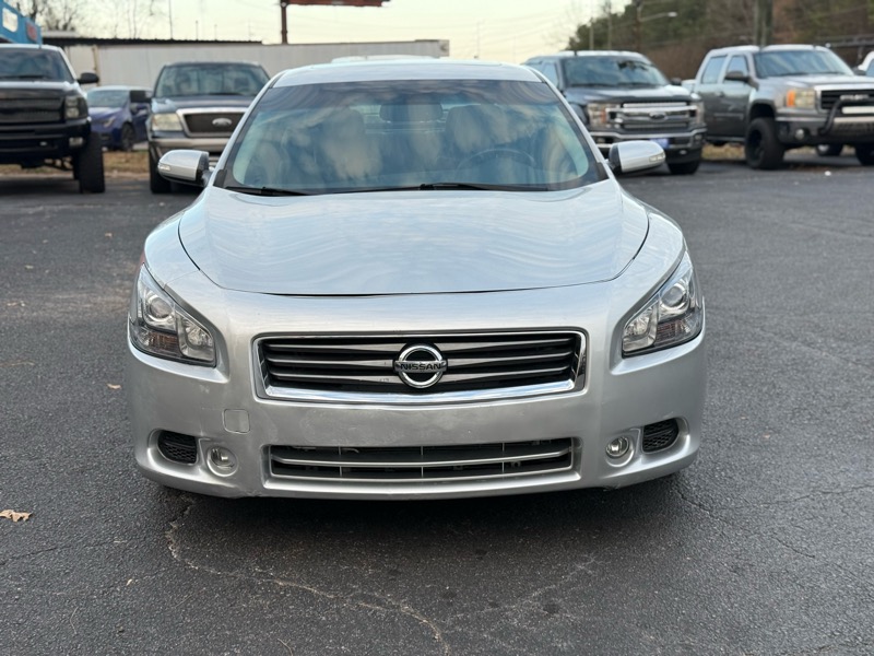 Nissan Maxima S 2014