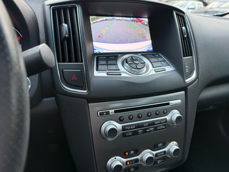 Nissan Maxima S 2014