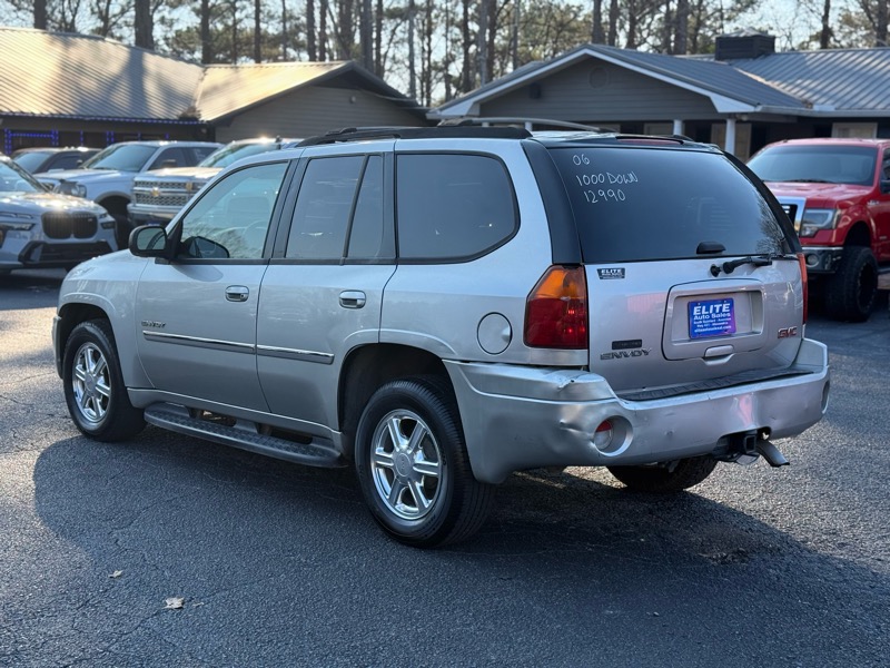 GMC Envoy  2006