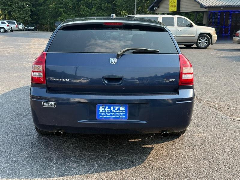 Dodge Magnum  2005