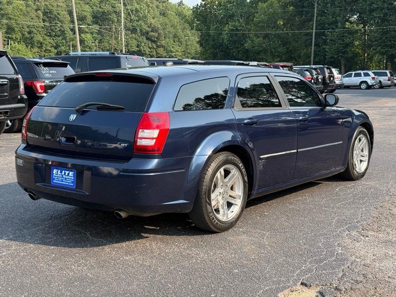 Dodge Magnum  2005