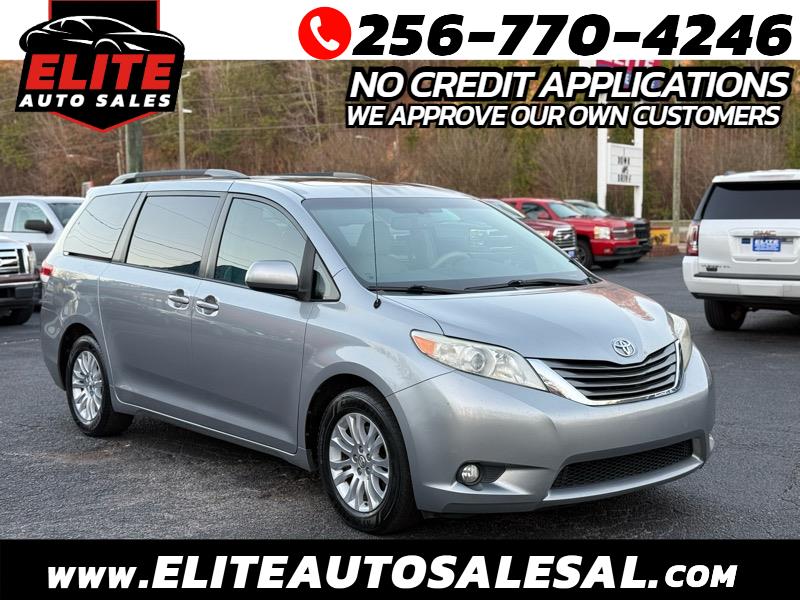Toyota Sienna  2013