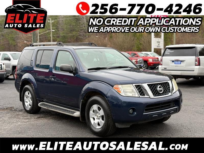 Nissan Pathfinder  2011