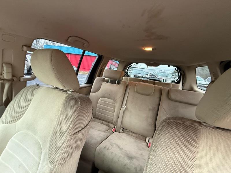 Nissan Pathfinder  2011