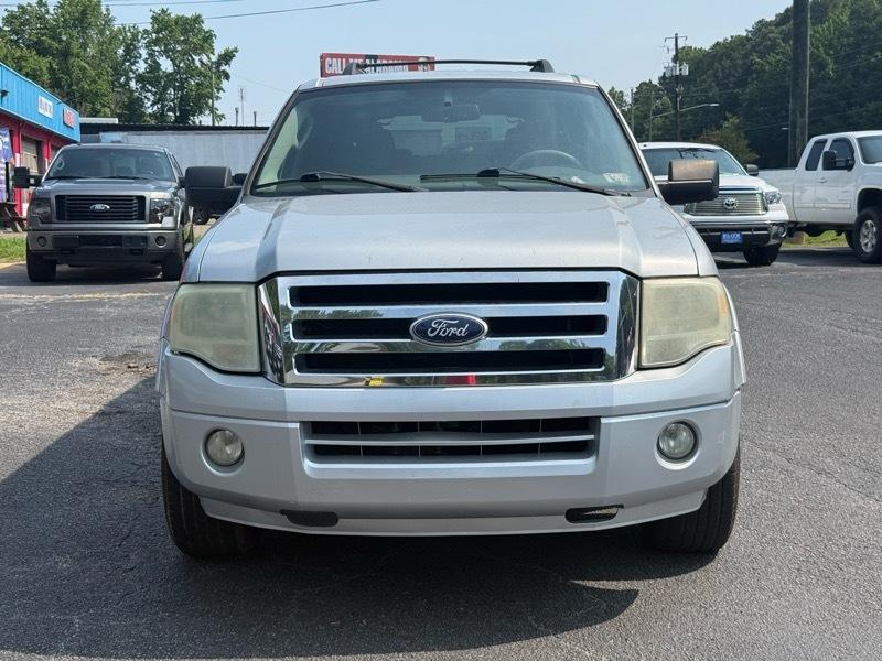 Ford Expedition EL XLT 2010