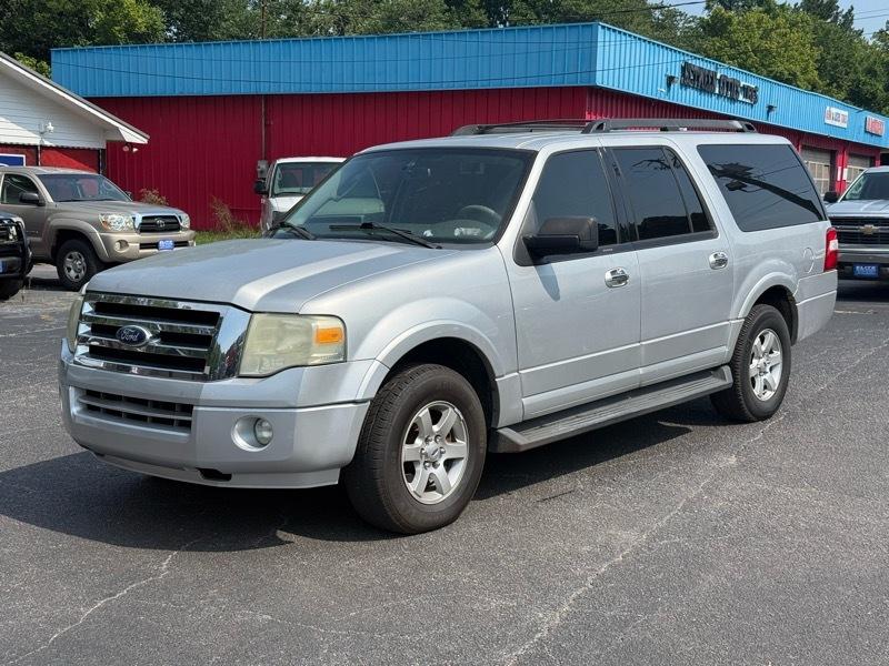 Ford Expedition EL XLT 2010