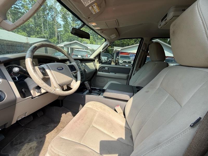 Ford Expedition EL XLT 2010