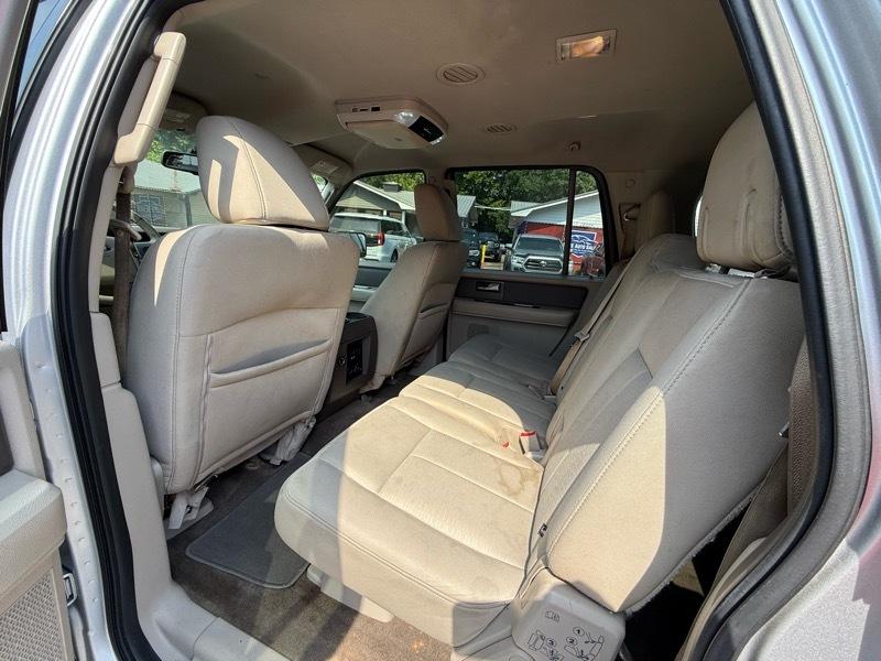 Ford Expedition EL XLT 2010