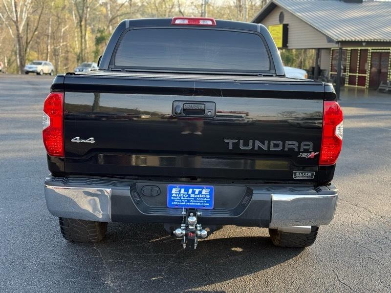 Toyota Tundra  2015