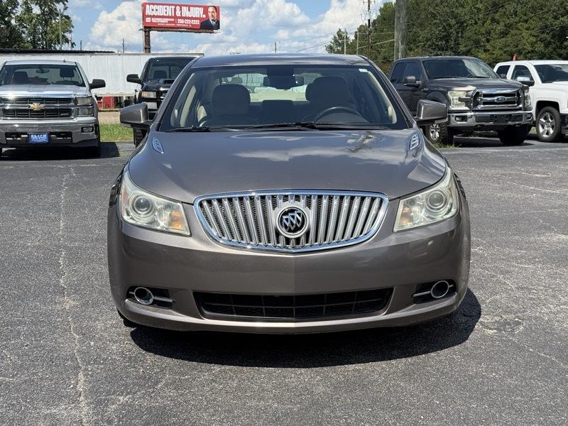 Buick LaCrosse  2011