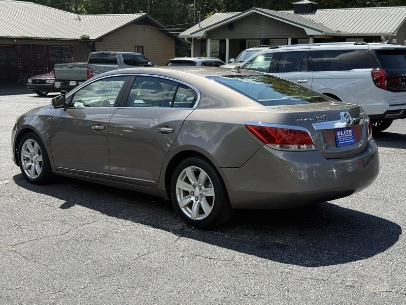 Buick LaCrosse  2011